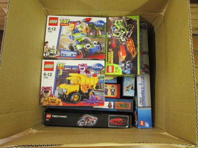 レゴディズニーやテクニックシリーズなどのレゴを買取させて頂きました。