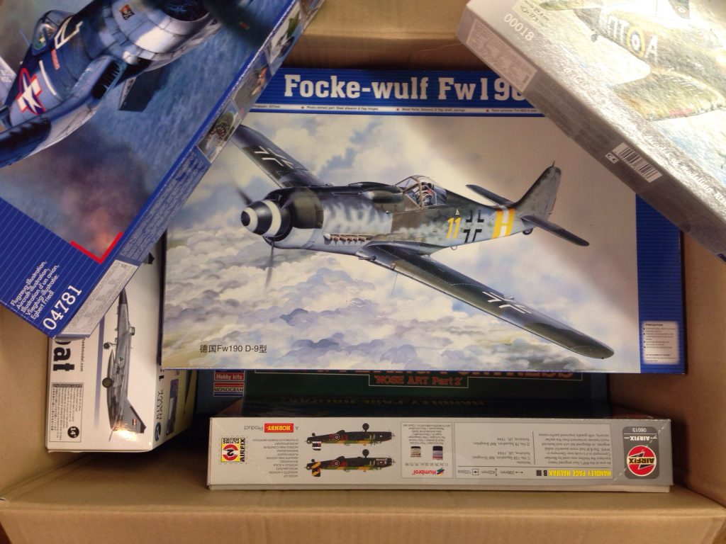 飛行機プラモデルの宅配買取