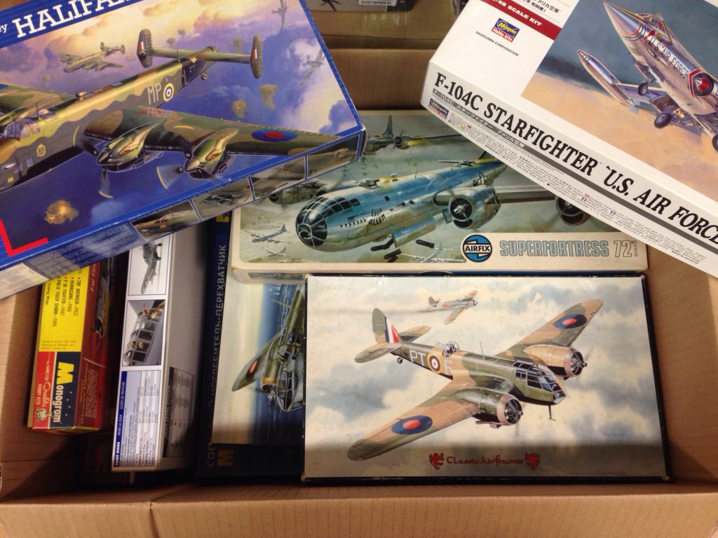 飛行機プラモデルの宅配買取