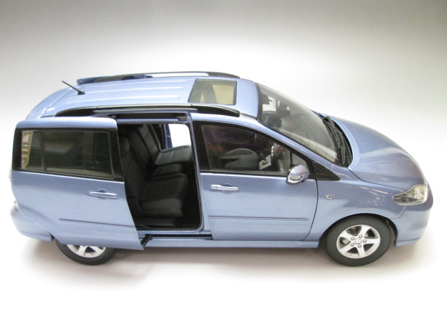 MONDSEE 1/18 MAZDA5 シルバーダイキャストモデル スライドドア