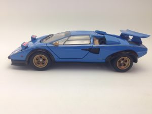 京商 1/18 ランボルギーニ LP500S サイド