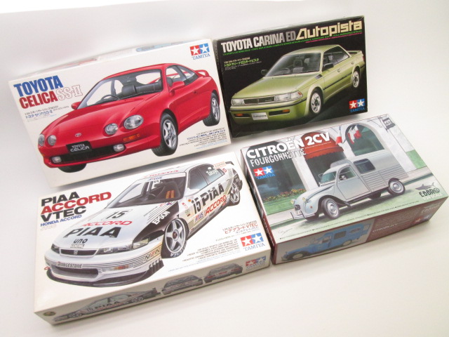 タミヤ1/24 ピアアコード、カリーナEDなど車のプラモデルを買取させて頂きました。