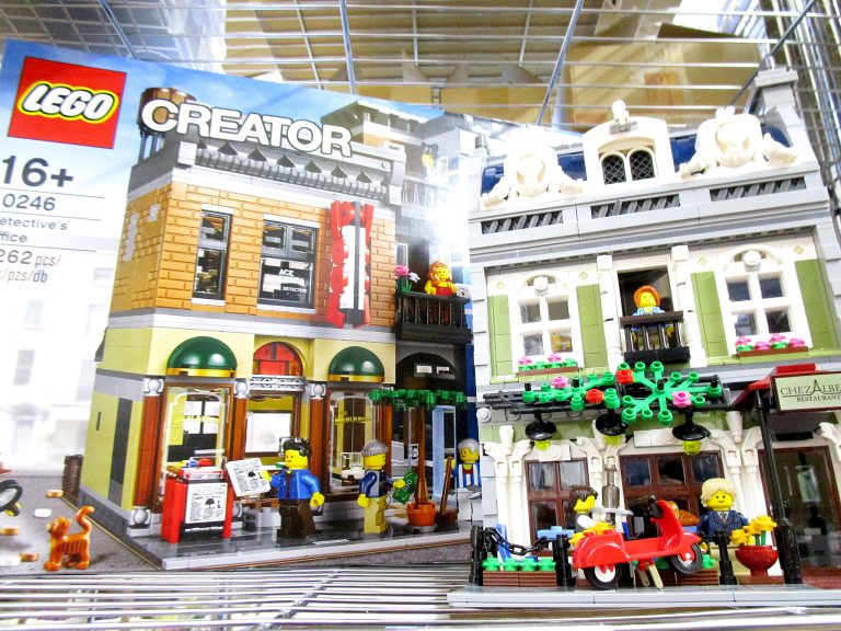 大阪府より、LEGO 10243 パリのレストランなどのレゴブロックを買取させて頂きました！