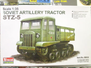 バルカン 1/35 SOVIET ATRILLERY TRACTOR STZ-5