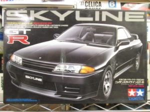 タミヤ 1/24 ニッサン スカイライン GT-R