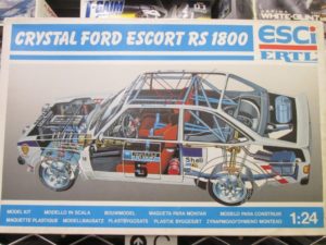 エッシー 1/24 クリスタル フォード エスコート RS 1800