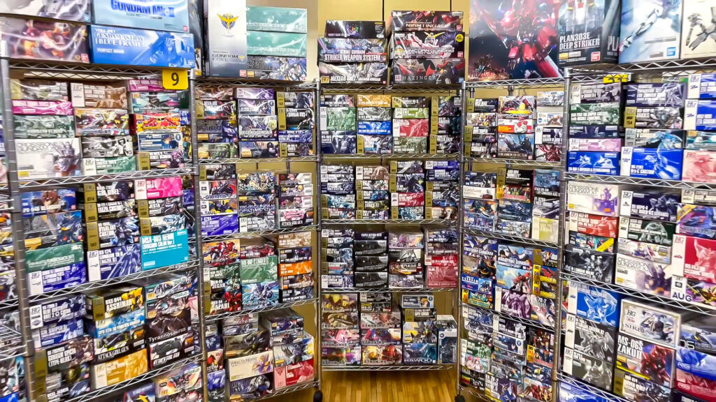 神奈川県川崎市へ出張買取に伺い、1500点を超えるガンプラを買取させていただきました!
