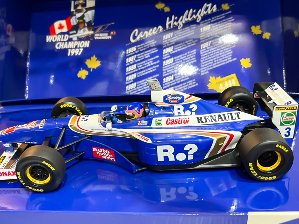 ミニチャンプス 1/18 ウィリアムズ ルノー FW19 J.ビルヌーブ #3 1997