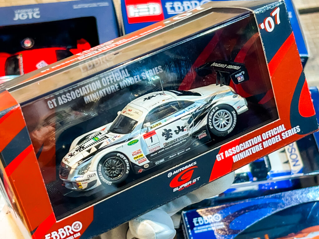 買取させて頂いたトミカエブロやミニチャンプスの1/43ミニカーコレクション