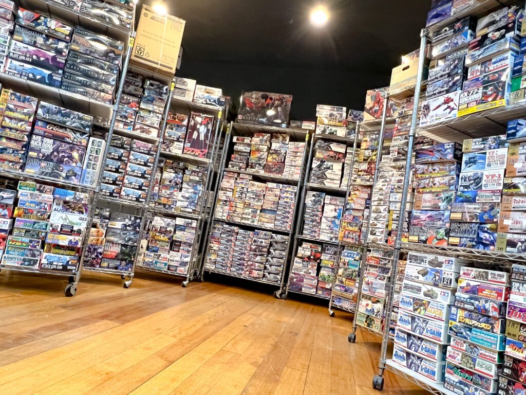 広島県広島市へ、ガンプラやボトムズなど1000点を超えるプラモデルの出張買取に伺いました!