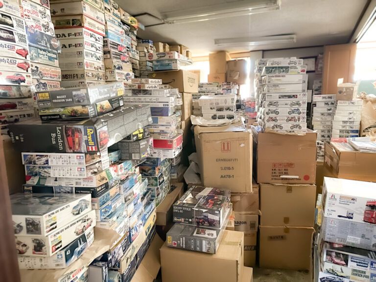 愛知県江南市へ、飛行機やカーモデルなど3500点を超えるプラモデルの出張買取に伺いました！