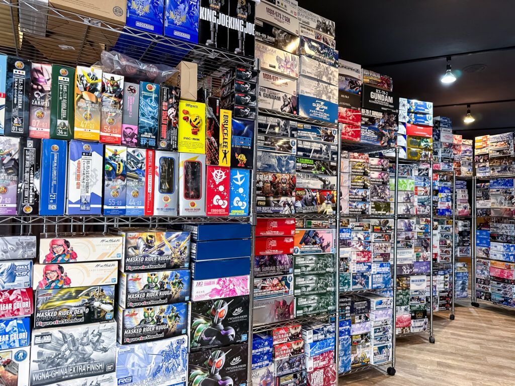 買取実績:バンダイ RG 1/144 ラストシューティング ジオング エフェクトセット など