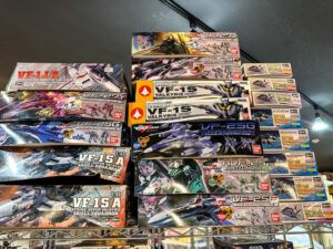 買取実績:バンダイ 1/72 VF-25Gトルネードメサイアバルキリー ミシェル機 など