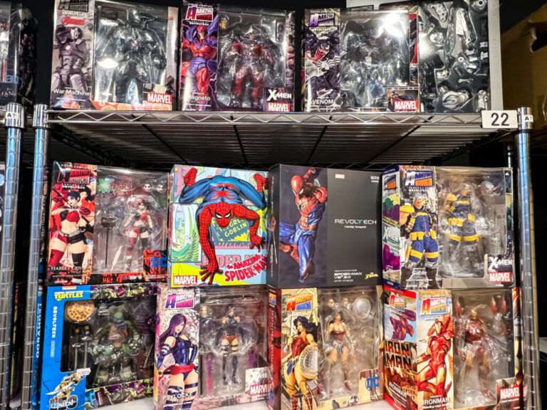 埼玉県入間市より、リボルテックヤマグチやfigmaなどのフィギュアを買取させていただきました！