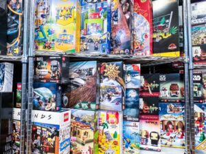 買取実績:LEGO マンダロリアン N-1スターファイター 75325 など
