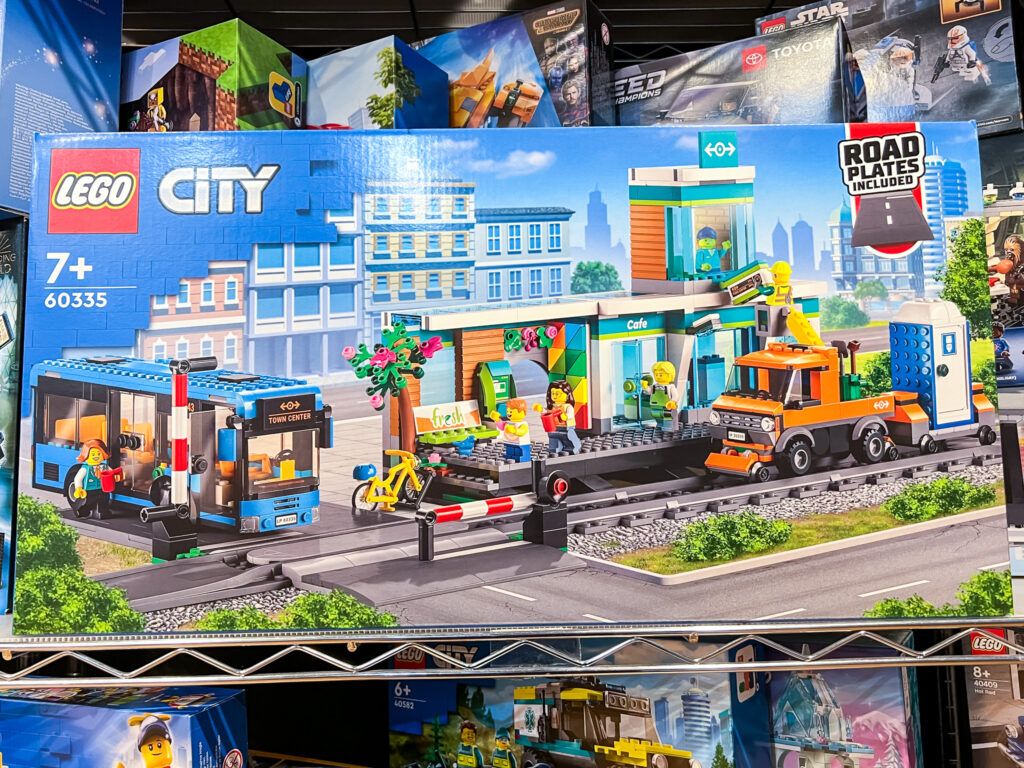 買取実績:LEGO 60335 レゴシティ トレインステーション