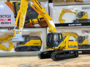 買取実績: SUMITOMO 1/40 SH250-6MH マテリアルハンドリング仕様