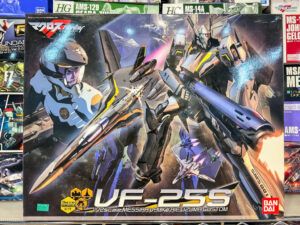 買取実績:バンダイ 1/72 VF-25S メサイアバルキリー オズマ機