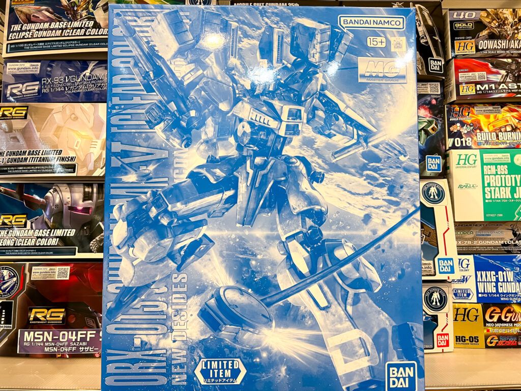 買取実績:バンダイ MG 1/100 ガンダムMk-V クリアカラー