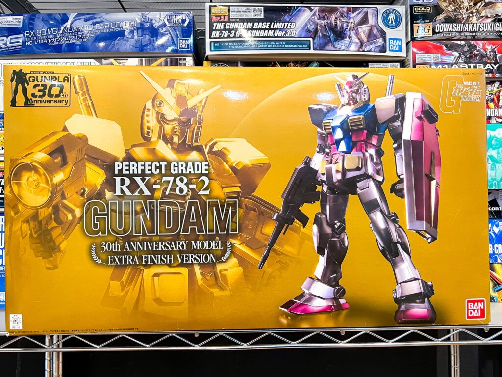 買取実績:バンダイ PG 1/60 ガンダム 30th エクストラフィニッシュ