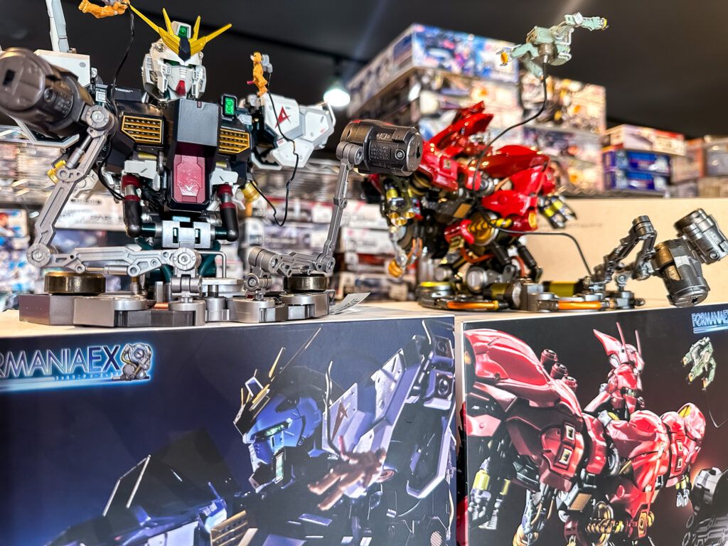 買取実績:FORMANIA EX 機動戦士ガンダム 逆襲のシャア νガンダム など