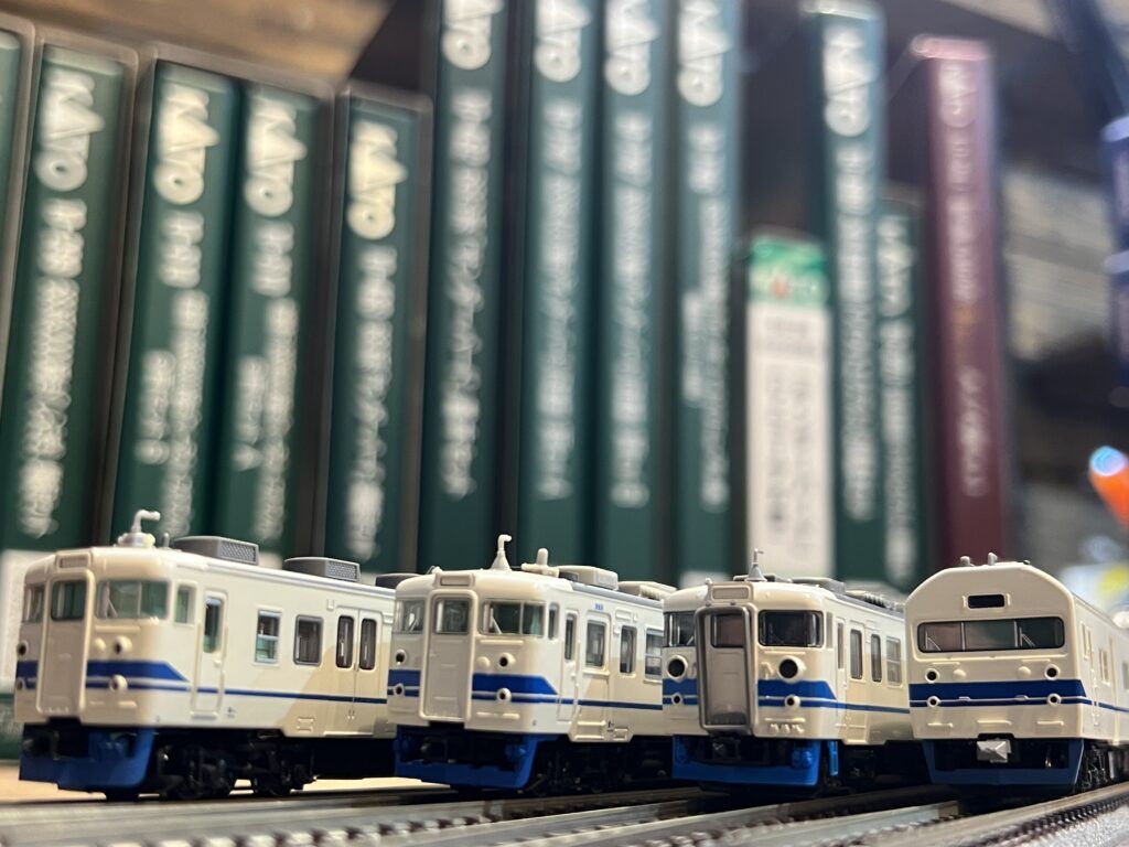 買取実績: 新北陸色同士の並び。