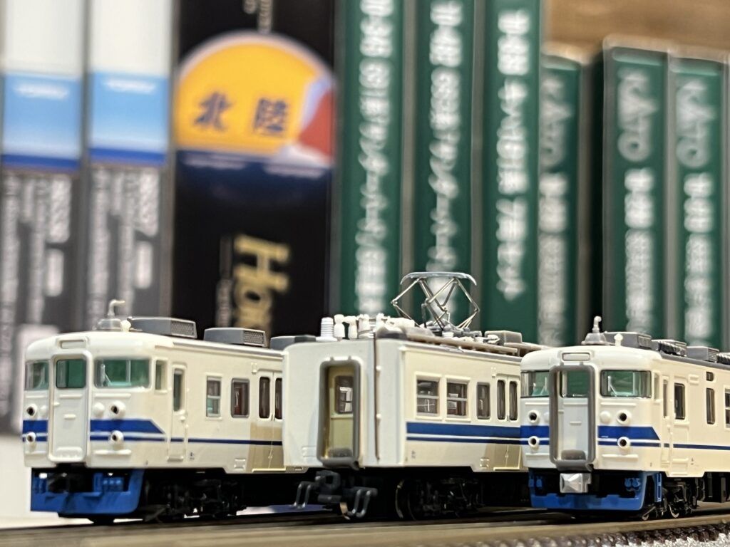 買取実績: マイクロエース 413系新北陸色3両セット(A-0046)
