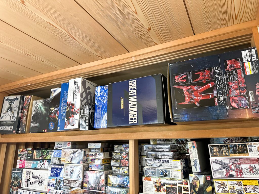 出張買取現場:収納されたプラモデル
