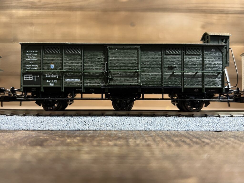 買取実績:トリックス HOゲージ 23905 Covered Freight Car