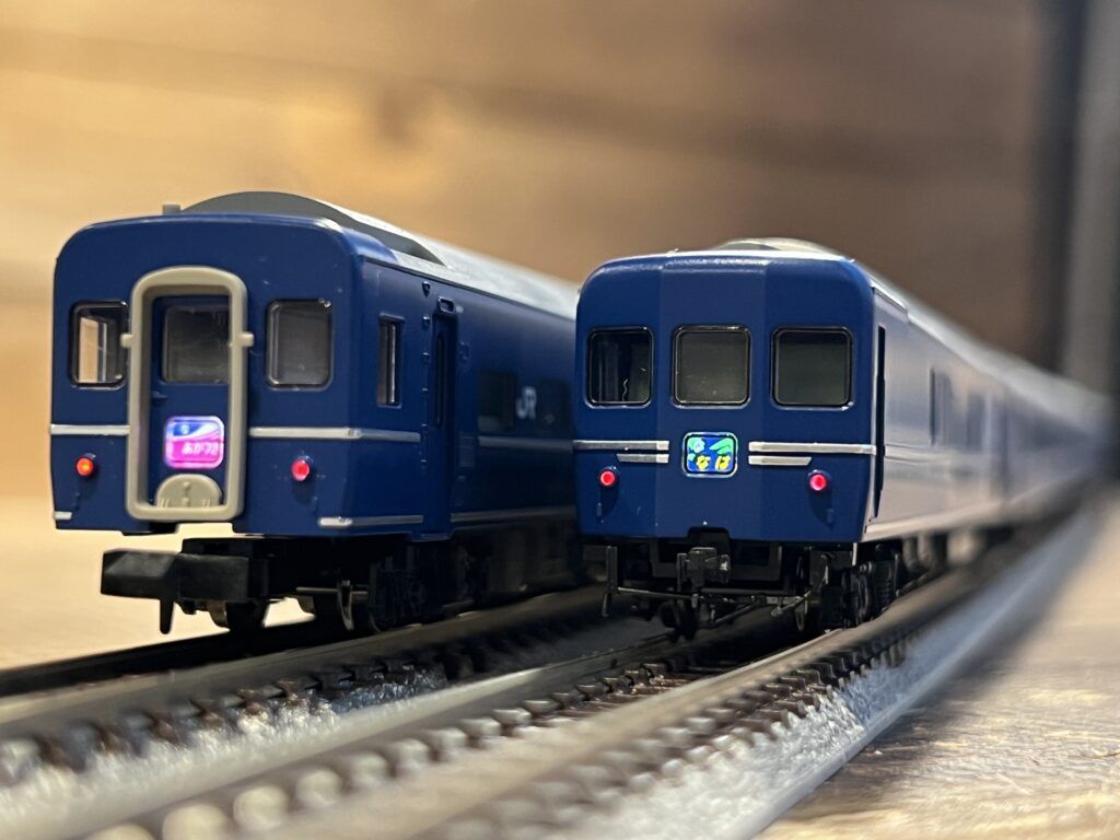 買取実績:TOMIX 92958 JR14・24系「さよなら なは・あかつき」セットの逆側の客車先頭