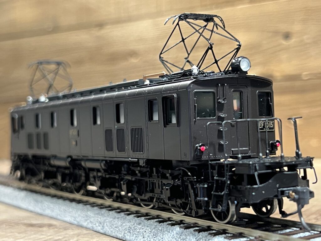 買取実績:マイクロキャスト水野 EF10(1次型)"A"タイプ ブドー1号のテールライト点灯