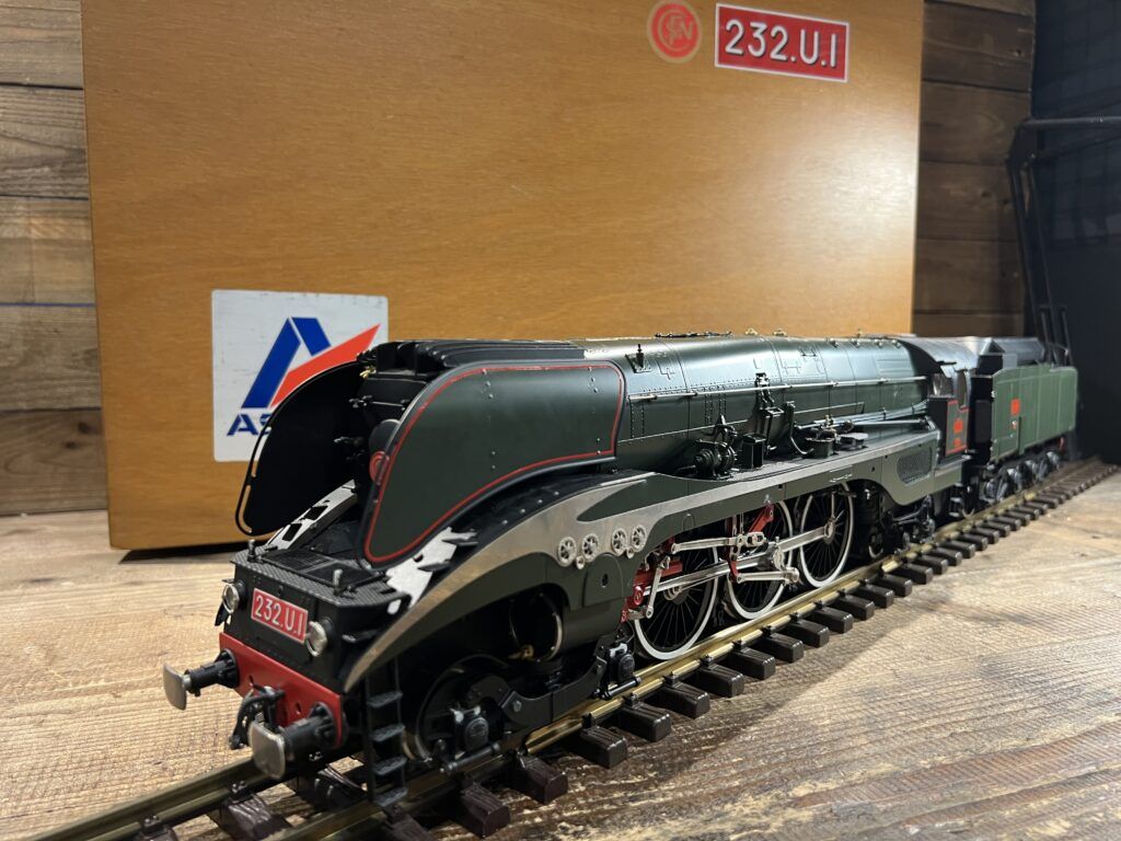買取実績:ASTER HOBBY アスターホビー 1番ゲージ フランス国鉄232.U.1 ラ・ディヴィン