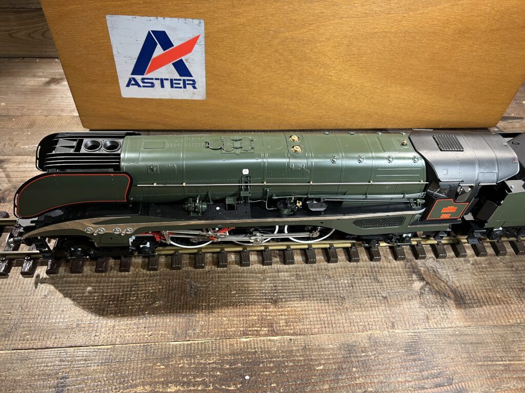 買取実績:ASTER HOBBY アスターホビー 1番ゲージ フランス国鉄232.U.1 ラ・ディヴィン 上から
